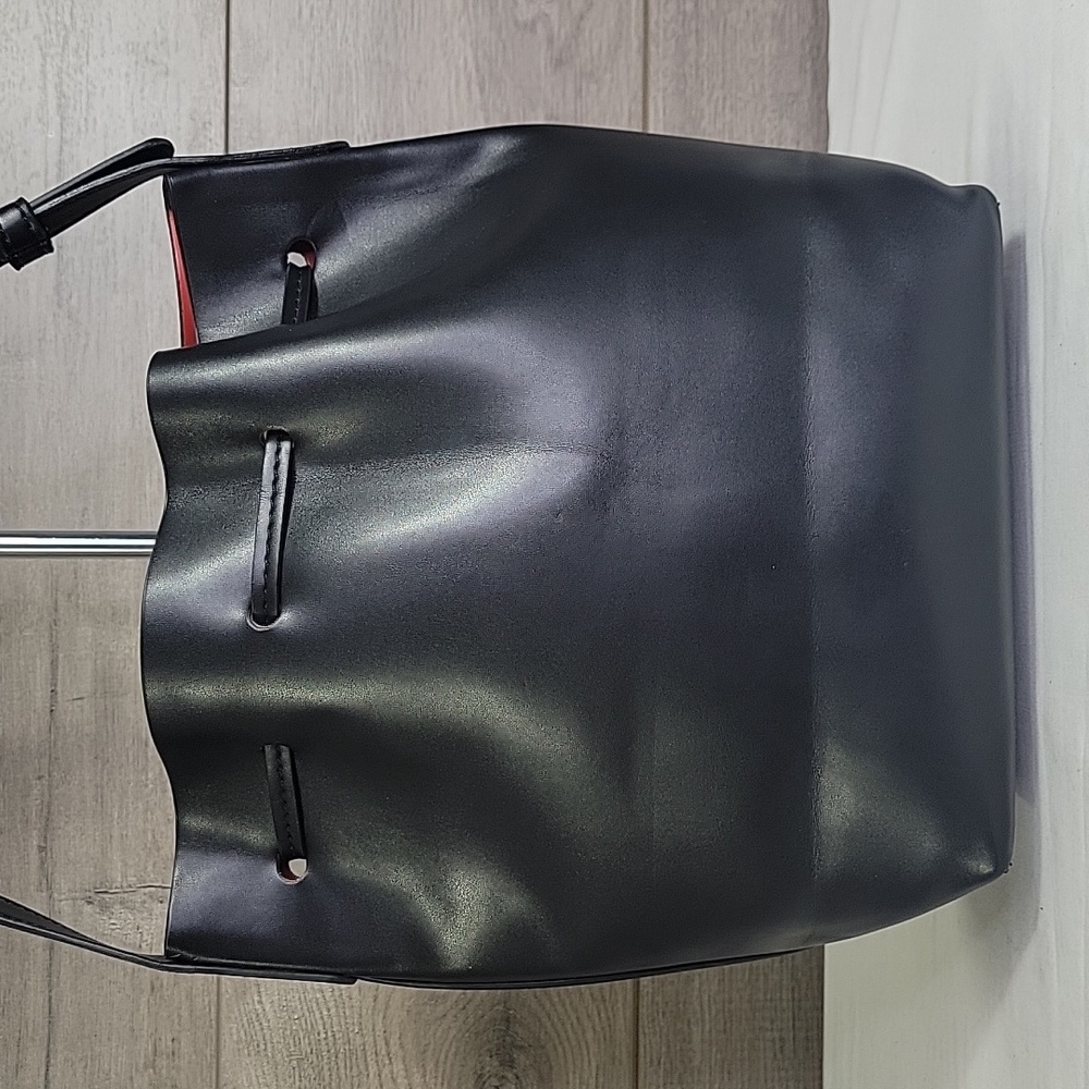 Mansur Gavriel Black and Red Shoulder Bag